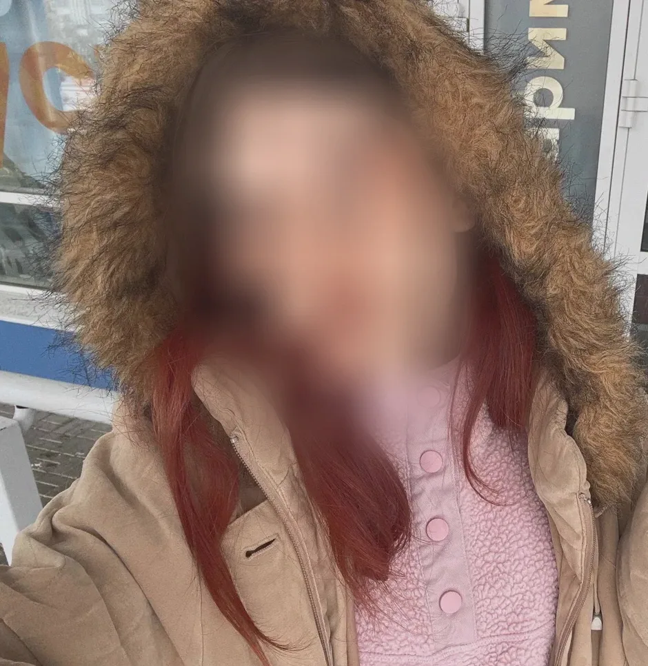 Amina, 22