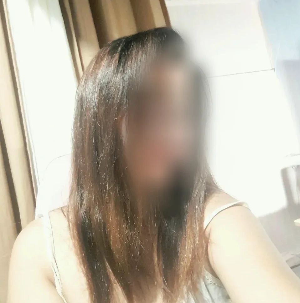 Ivona, 34
